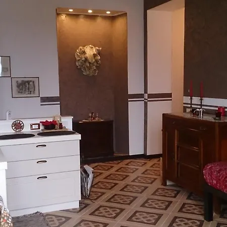 Piccolo Mondo Antico Apartment Cadenabbia